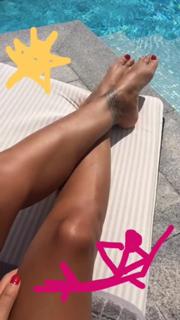 Melissa Satta feet photo thumbnail