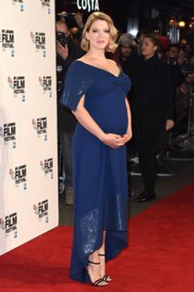 Léa Seydoux feet photo thumbnail
