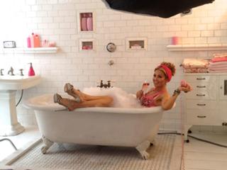 Thalía feet photo thumbnail