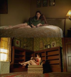 Anna Friel feet photo thumbnail
