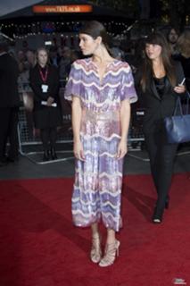 Gemma Arterton feet photo thumbnail