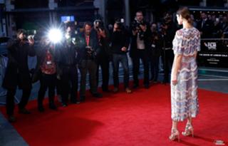 Gemma Arterton feet photo thumbnail