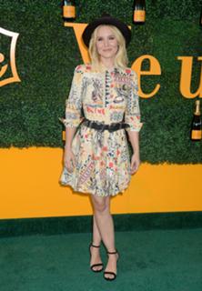 Kristen Bell feet photo thumbnail