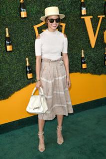 Jamie Chung feet photo thumbnail