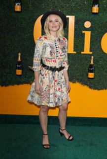 Kristen Bell feet photo thumbnail