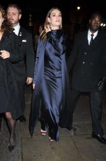 Lily James feet photo thumbnail