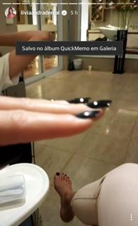 Lívia Andrade feet photo thumbnail