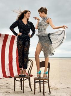 Gigi Hadid feet photo thumbnail