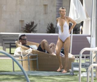 Joanna Krupa feet photo thumbnail
