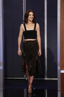 Cobie Smulders feet photo thumbnail