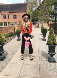 Kathryn Newton feet photo thumbnail