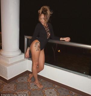 Charlotte Crosby feet photo thumbnail