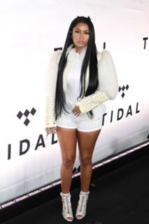 Nicki Minaj feet photo thumbnail