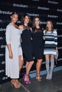 Ashley Graham feet photo thumbnail