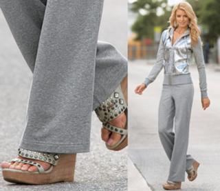 Paige Butcher feet photo thumbnail