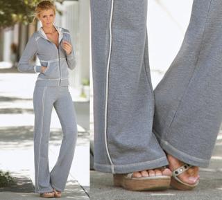 Paige Butcher feet photo thumbnail
