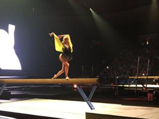 Nastia Liukin feet photo thumbnail