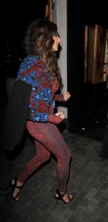 Nicole Scherzinger feet photo thumbnail