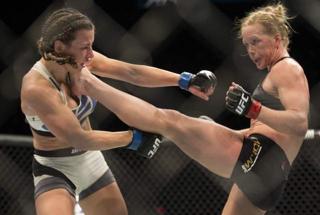 Holly Holm feet photo thumbnail