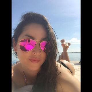Carmen Villalobos feet photo thumbnail