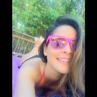 Carmen Villalobos feet photo thumbnail