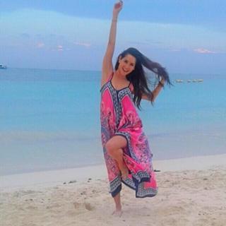 Carmen Villalobos feet photo thumbnail