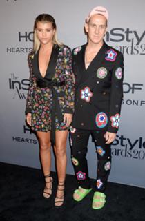 Sofia Richie feet photo thumbnail