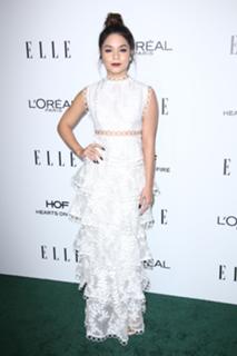 Vanessa Hudgens feet photo thumbnail