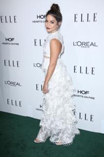 Vanessa Hudgens feet photo thumbnail