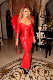 Mariah Carey feet photo thumbnail