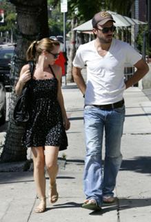 Christina Ricci feet photo thumbnail