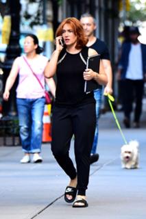 Kate Winslet feet photo thumbnail