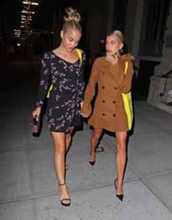 Jasmine Sanders feet photo thumbnail