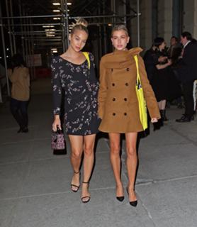 Jasmine Sanders feet photo thumbnail