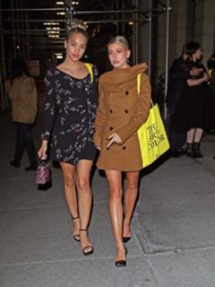 Jasmine Sanders feet photo thumbnail