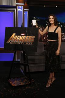 Cobie Smulders feet photo thumbnail
