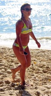 Coleen Rooney feet photo thumbnail