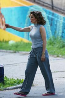 Jennifer Lopez feet photo thumbnail