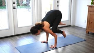 Adriene Mishler feet photo thumbnail
