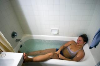 Ronda Rousey feet photo thumbnail