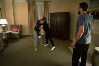 Ronda Rousey feet photo thumbnail
