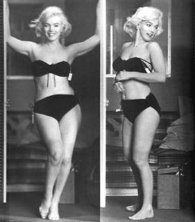 Marilyn Monroe feet photo thumbnail