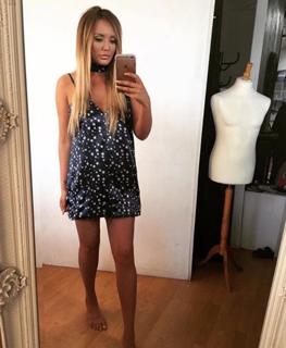 Charlotte Crosby feet photo thumbnail