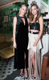 Josephine Skriver feet photo thumbnail