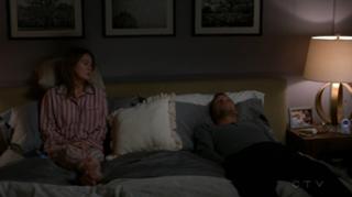 Ellen Pompeo feet photo thumbnail