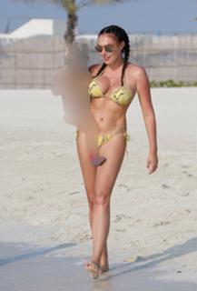 Tamara Ecclestone feet photo thumbnail