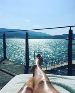 Eva Longoria feet photo thumbnail
