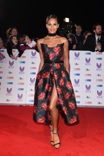 Alesha Dixon feet photo thumbnail
