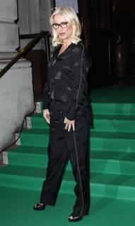 Denise Van Outen feet photo thumbnail