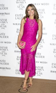 Elizabeth Hurley feet photo thumbnail